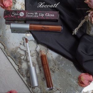 Coconut Silk SheerColor Lip Color - Xocoatl